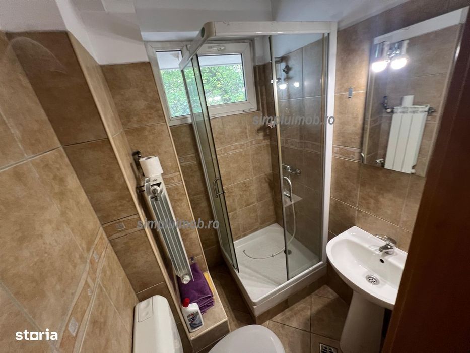 2 Camere Pretabil Birou Zona Armeneasca
