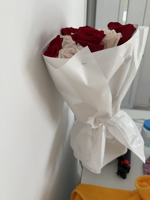 Продам роза 13 штук