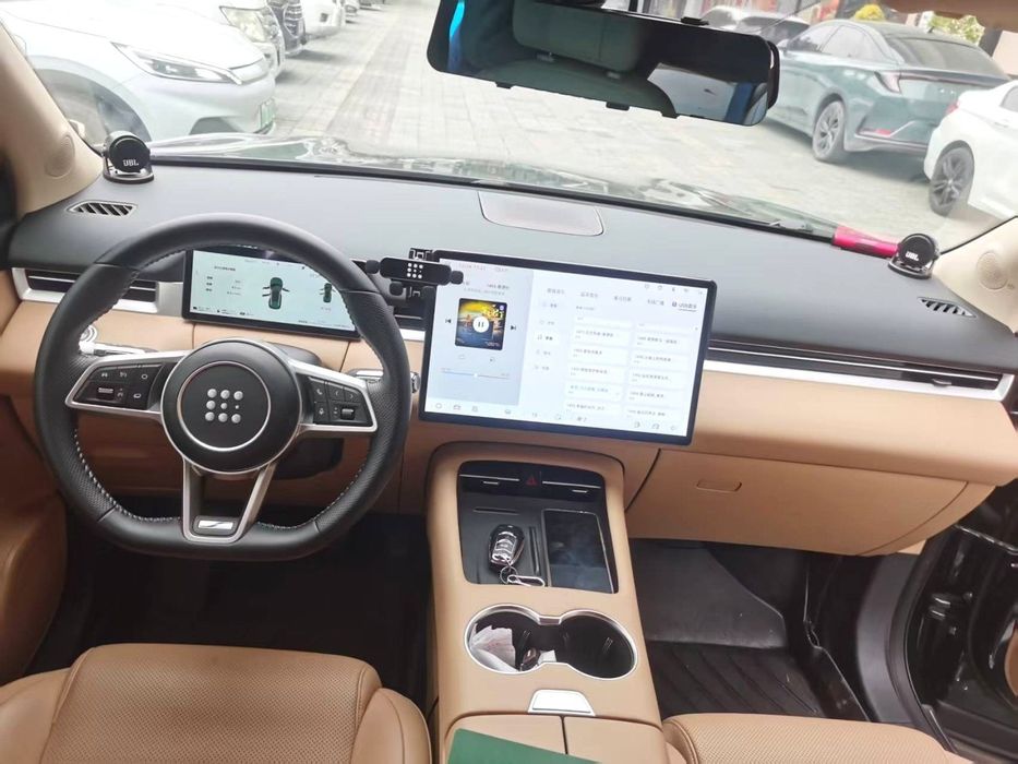 Dongfeng Landian E5 Ultra 230km