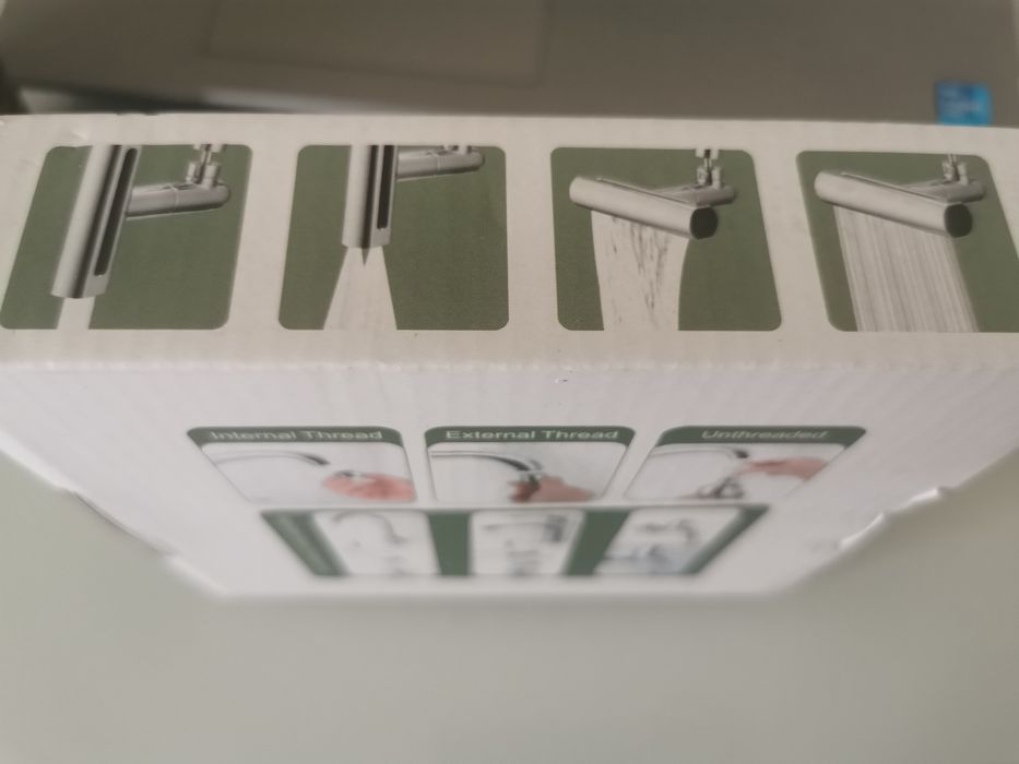 Extensie universală robinet