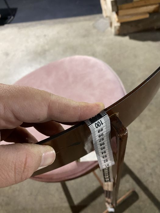 27бр. Поръчкови бар столове.