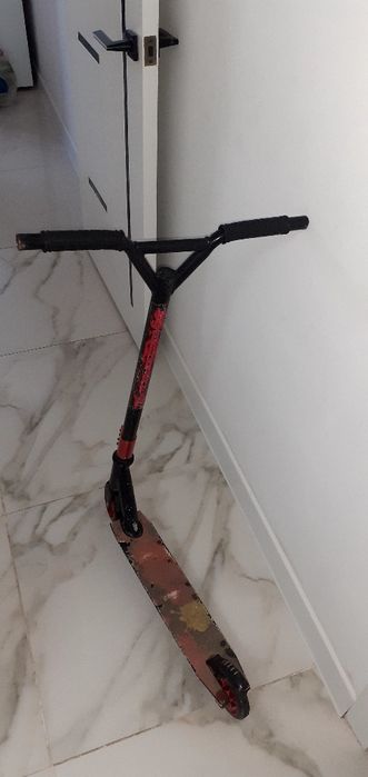 Продам самокат. Год выпуска 2023г