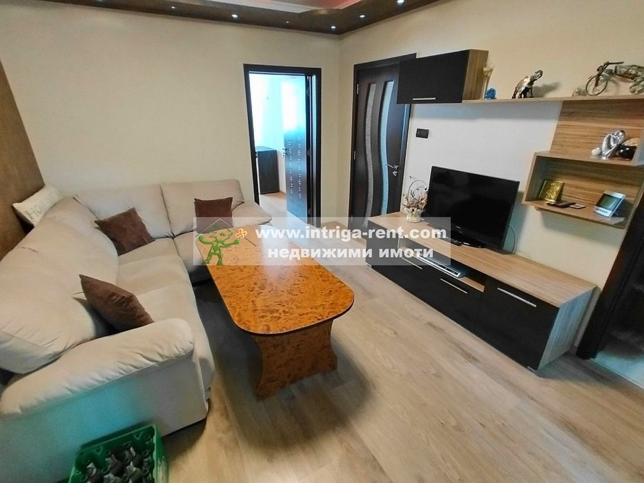 Продава се Двустаен апартамент в Хасково, Дружба 1 - 55 кв.м за 1800 €/кв.м - Снимка #2