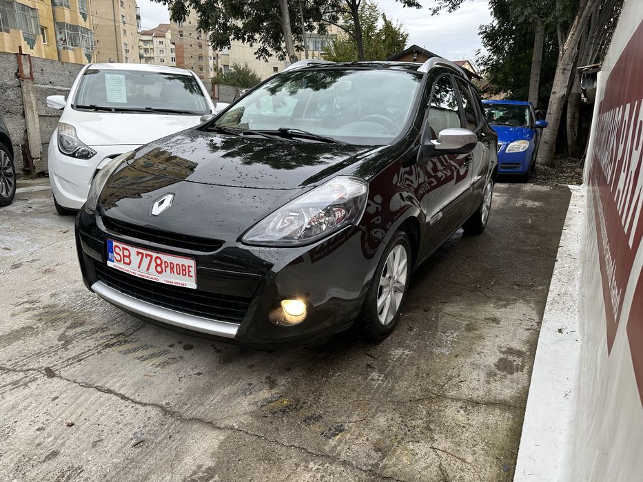 Renault Clio, 2011, 1.2 benzină, Navi, Climatronic, Editie aniversară