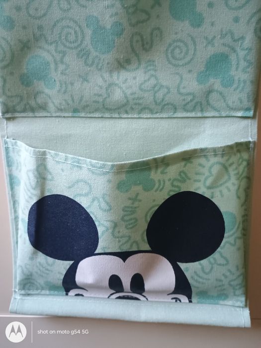 Висящ текстилен органайзер Мики Маус на фирма Miniso, 3 големи джоба
