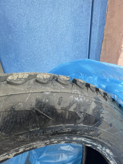 Продам шины Goodyear Ultragrip 195/65/15