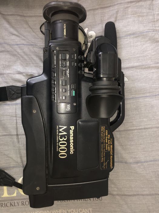 Видео камера panasonic M3000 почти в идеалном состоянии