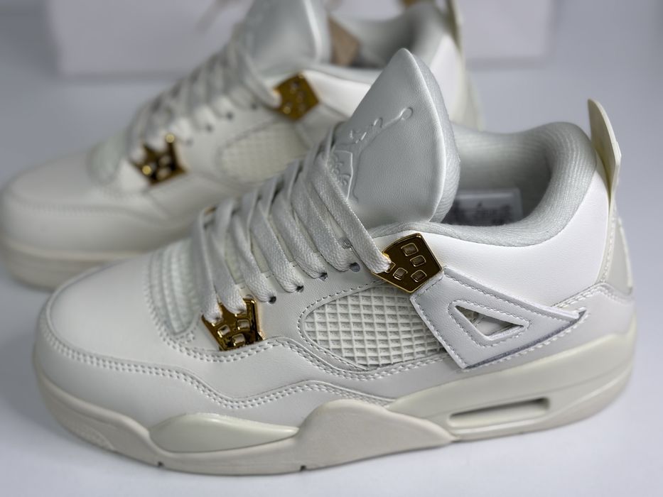 Jordan 4 Retro Sail Metallic Gold 36-38