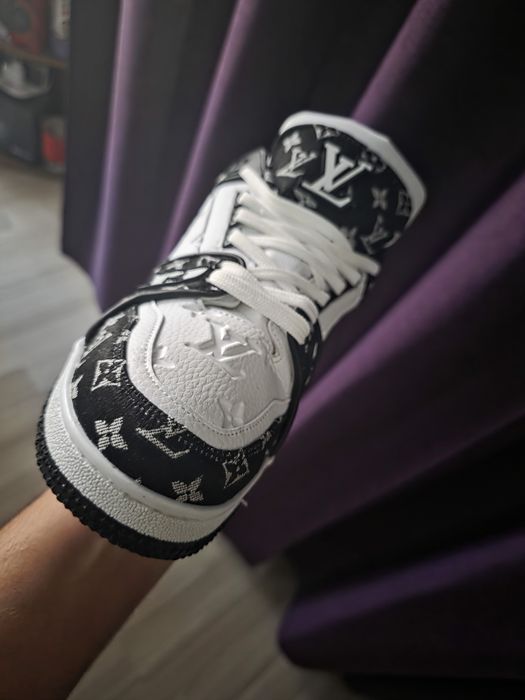 Louis Vuitton Trainers 45
