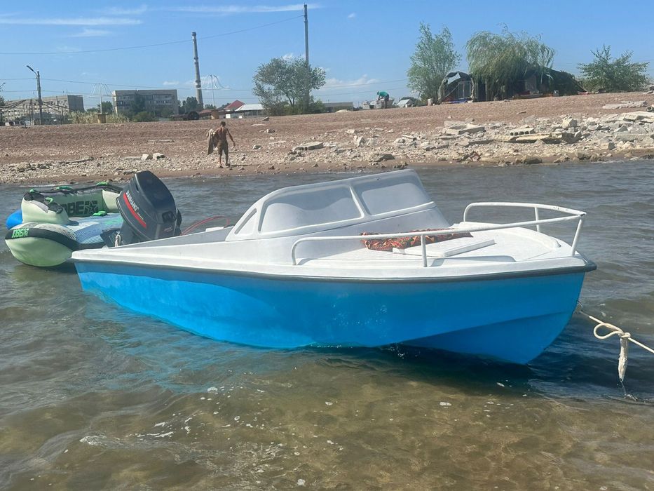 Лодка и гидроцикл