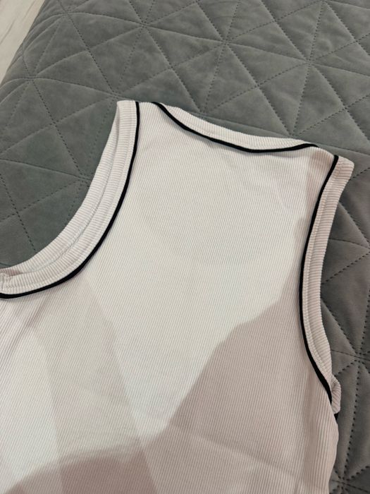 Дамски бял потник Miu Miu