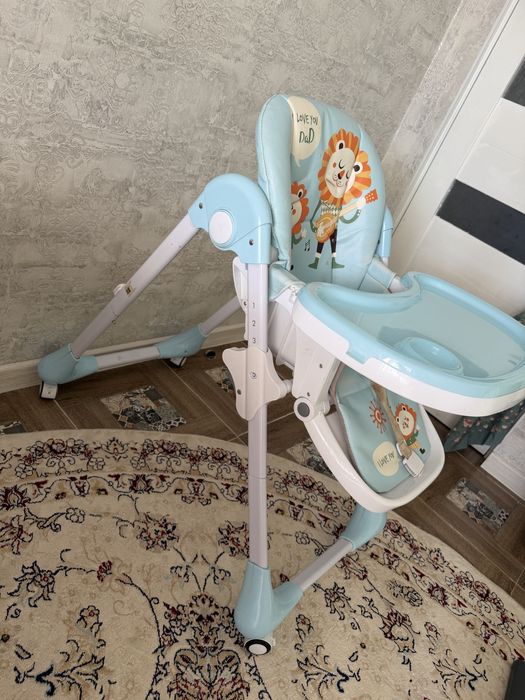 Продам стульчик для кормление