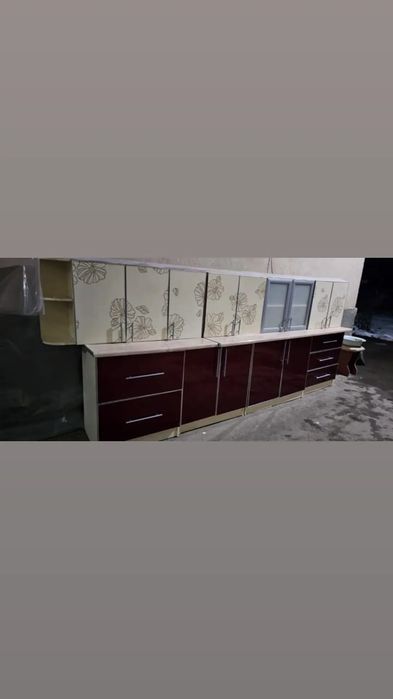 Кухонная мебель.