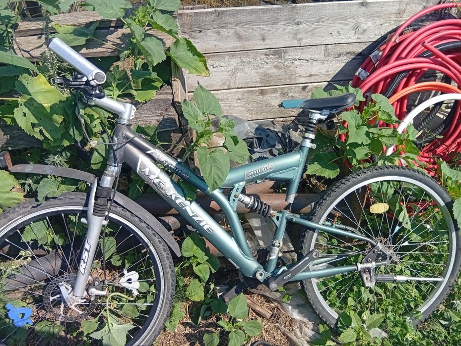 Bicicleta pentru piese sau refacere
