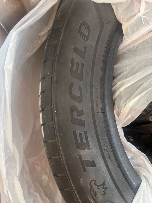 Шины размер 215/55/17