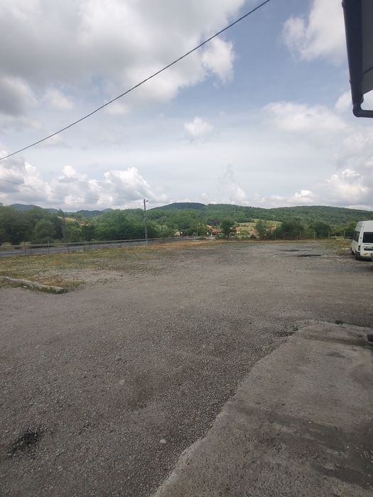 Teren spatiu de inchiriat