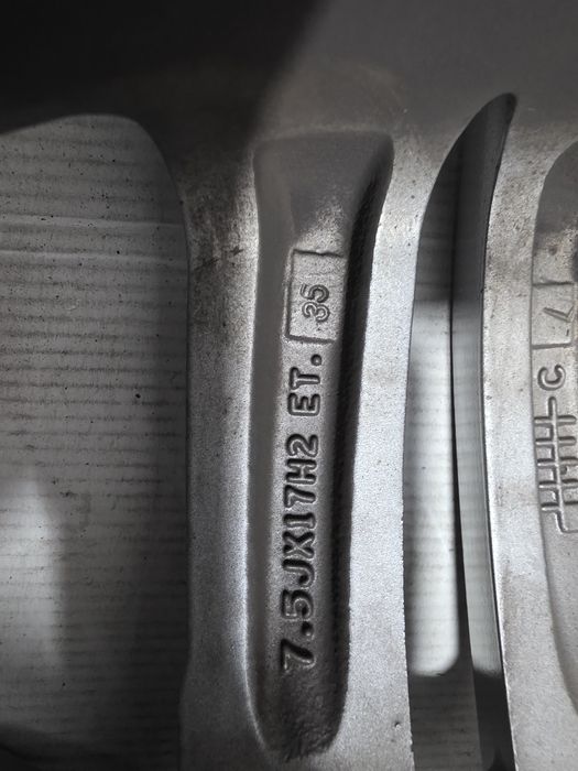 Jante 17 MG3 MG4 MG5 MG6 HS ES eHS ZS EV ZX 
 7.5Jx17 ET35