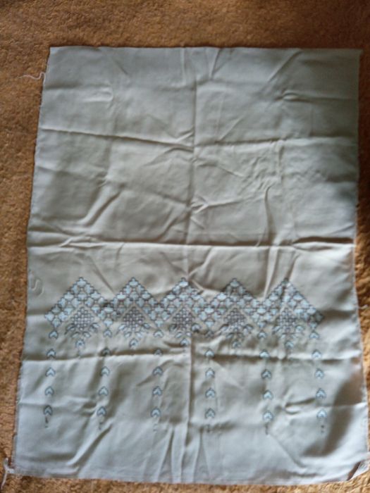 Ръчно бродирана панама за възглавница