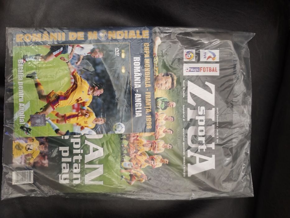 Revista cu cd sigilata