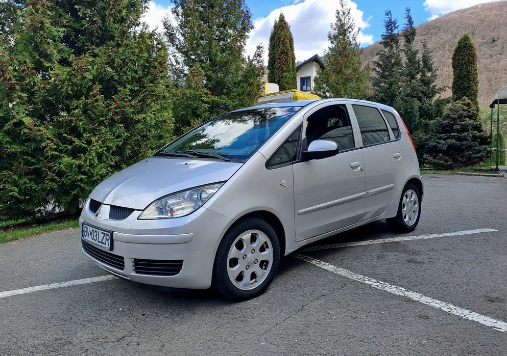 Mitsubishi Colt 2007 1.3i Benzina  **4 uși**