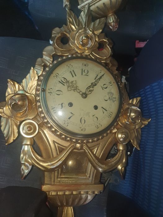 Стари стенни часовници