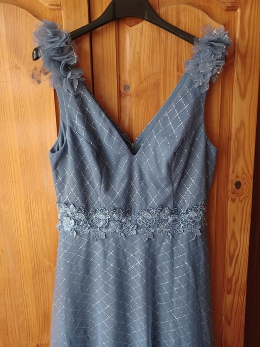 Две официални рокли