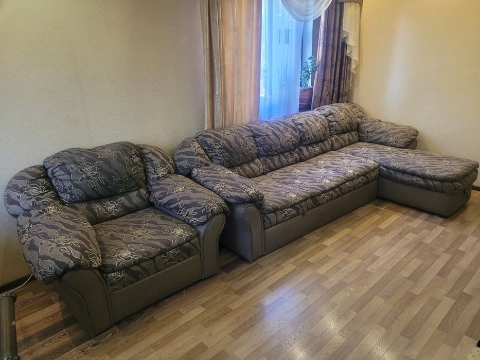 Продам мягкий уголок