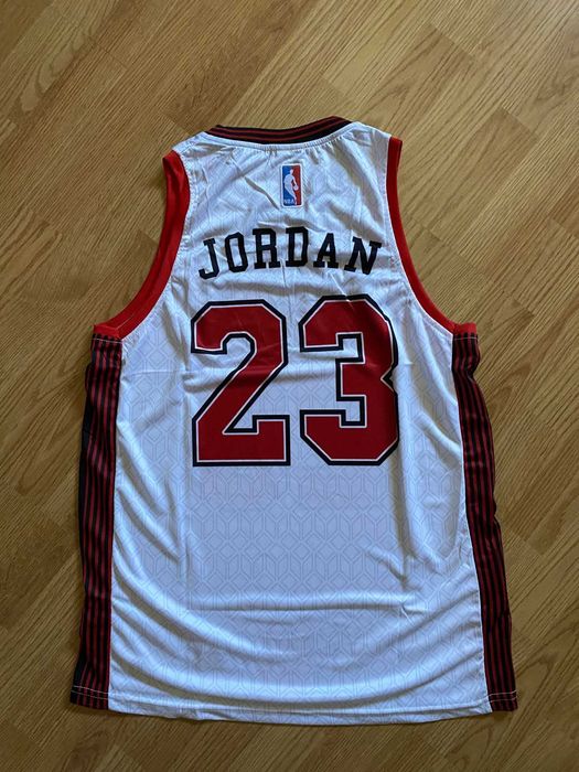 Nike Michael Jordan Maiou/Jersey Chicago Bulls