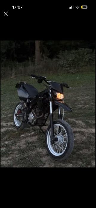 Vând derbi senda sm125 preț in euro
