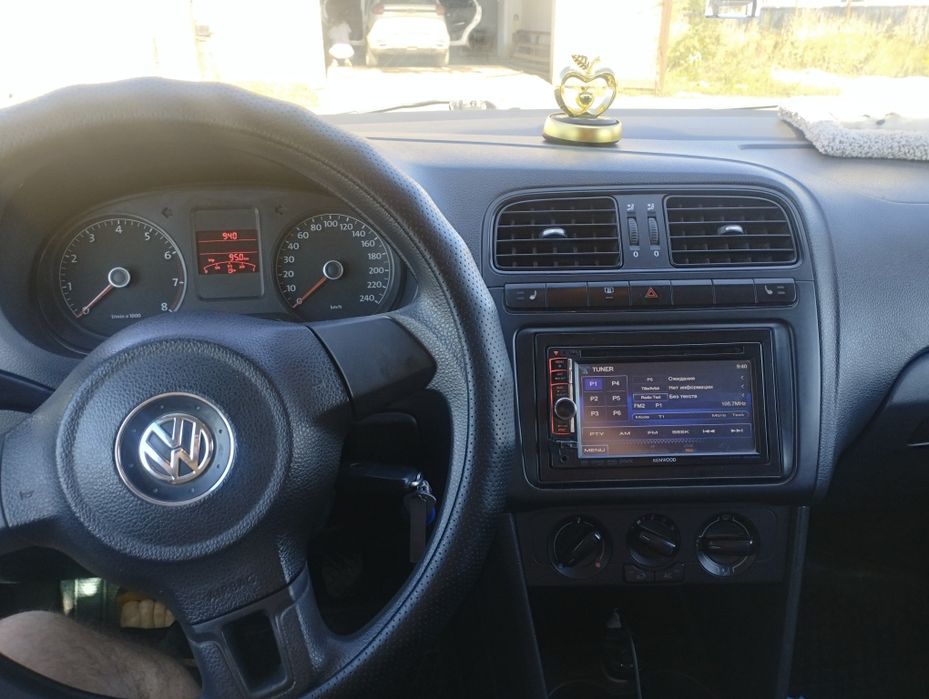 Продам Фольксваген Поло