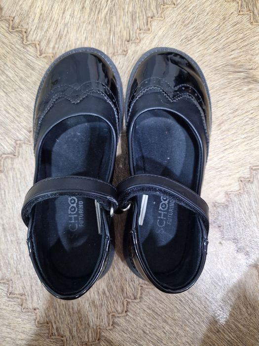 Туфли школьные р.35