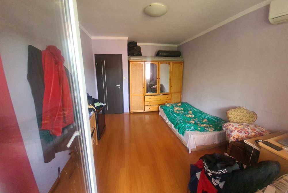 Дава се под наем Тристаен апартамент в София, Хладилника - 135 кв.м за 438000 € - Снимка #4