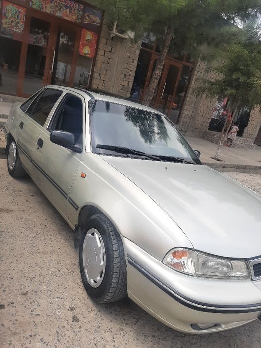 Нексия 1  сотилади