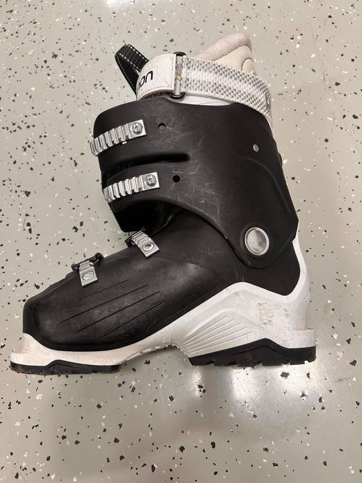 Clapari Salomon femei