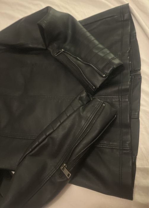 Geaca imitatie piele, noua, M