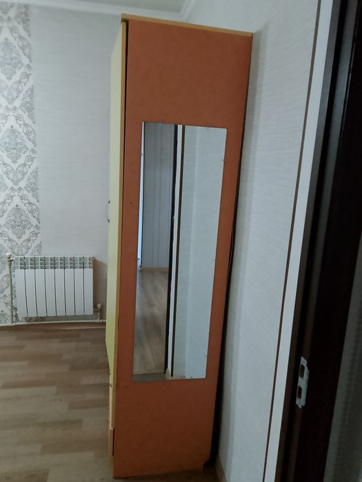 Шкаф сатылды. Біраз уақыт болды