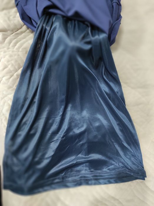 Женские платья..