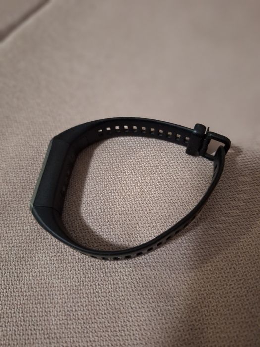 Фитнес гривна - Huawei  Band 4
Отворена е за снимк