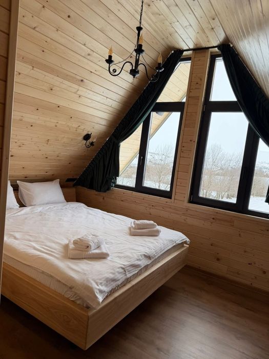 Cazare A-Frame modernă cu ciubăr și saună