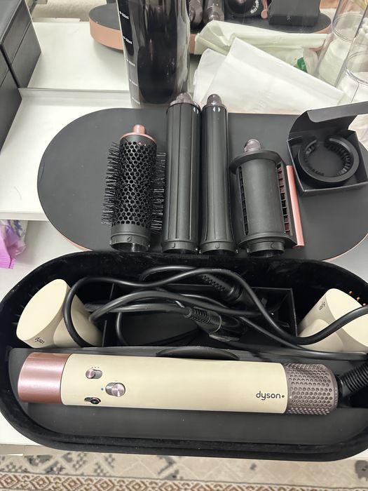 Дайсон оригинал.