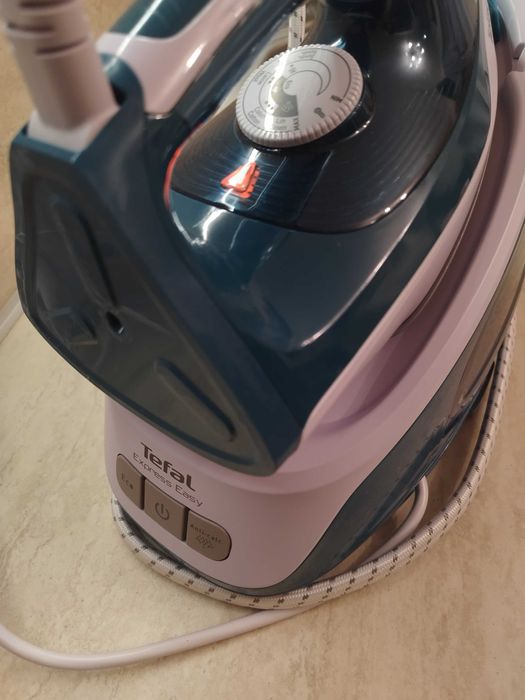 Парогенератор Tefal EXPRESS EASY SV6131
Парогенератор EXPRESS EASY SV6