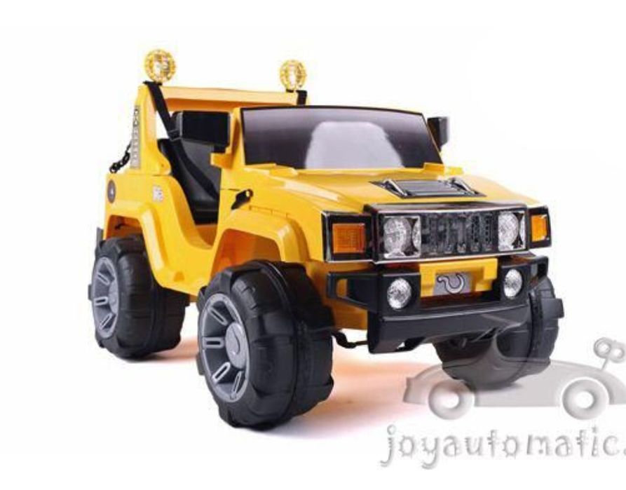 Детский электромобиль.