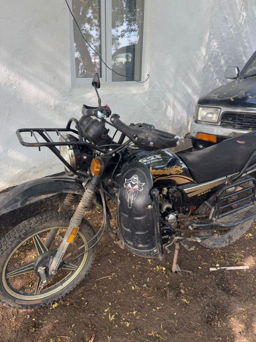 Мотоцикл GSX 200куб