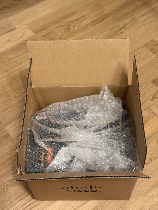 Cisco IE 3000 Switch Industrial + Expansion Module (Nou)