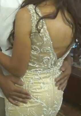 Официална Рокля ...