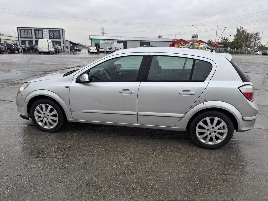 Dezmembrez Opel Astra H 1.4 16V LJ2 cutie de viteze manuala 5 trepte