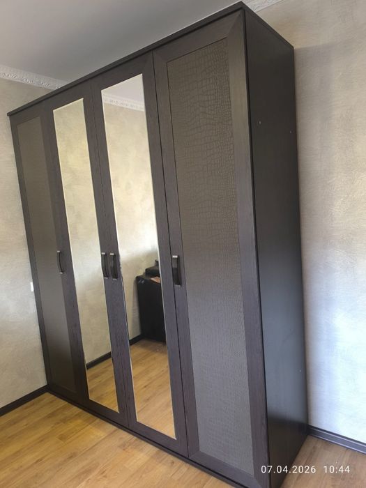 продаю шкаф для спальный