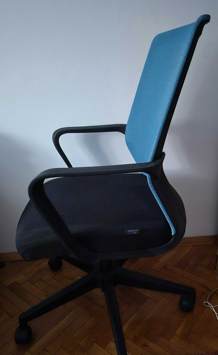 Ергономичен стол