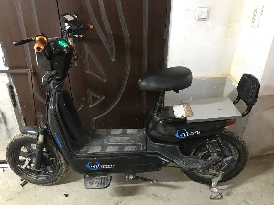 Скутер сотилади кам юрган