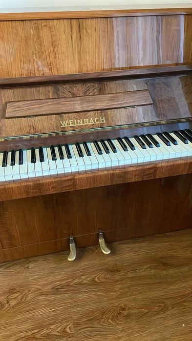 Пианино Weinbach
